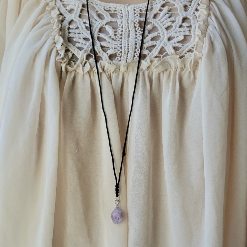💎BUNDLE 4/$10💎 Amethyst Pendant On extra long Black Cord necklace